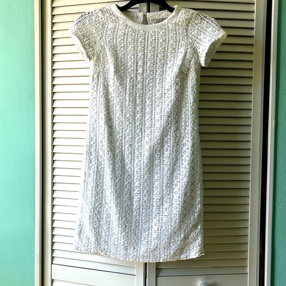 Banana Republic White embroidered lined summer classic dress size 2 - Picture 1 of 13